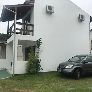 Сasa de vacaciones Sobrado, Da Armacao -floripa, Florianópolis